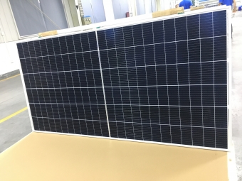 Hiệu Quả cao đơn tinh thể Silicon 415w Panel mặt Trời 