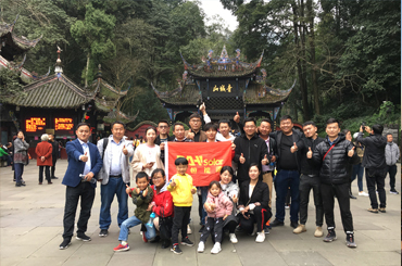 du lịch Trung Quốc chengdu - lợi ích công ty